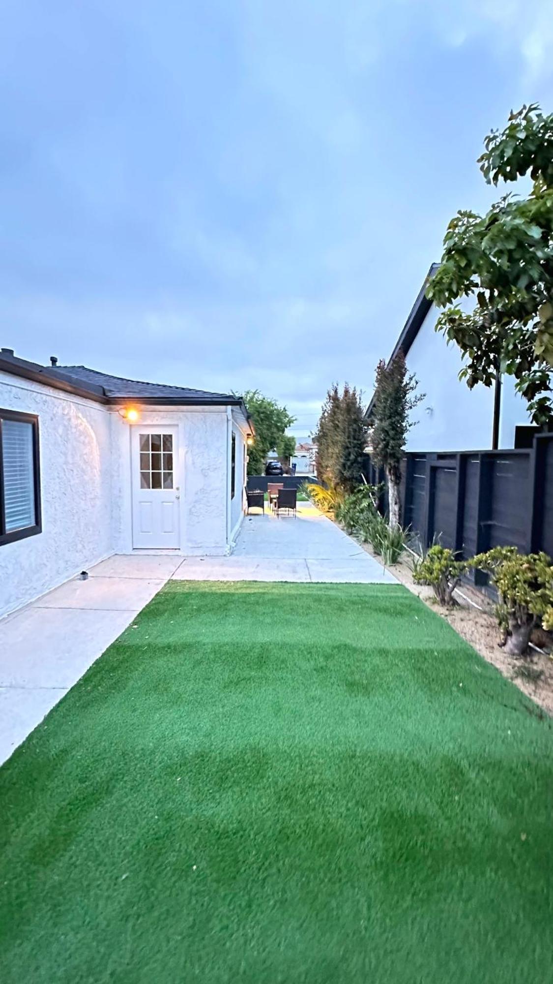 Modern 2Br Stylish & Cozy Unit Bed & Breakfast ลอสแอนเจลิส ภายนอก รูปภาพ