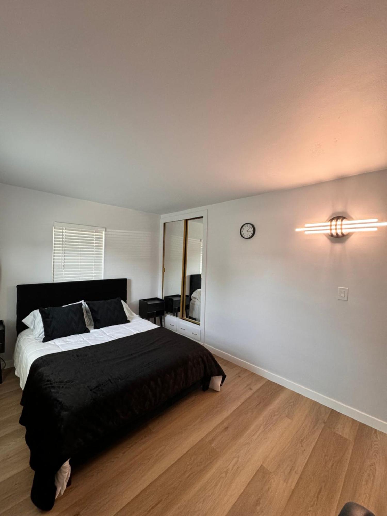 Modern 2Br Stylish & Cozy Unit Bed & Breakfast ลอสแอนเจลิส ภายนอก รูปภาพ